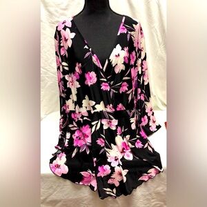 Cocomo Top Black with Pink & White Floral Design NWT Plus Size